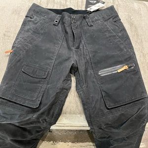 Quicksilver Large Black insulated pants 30 inch inseam